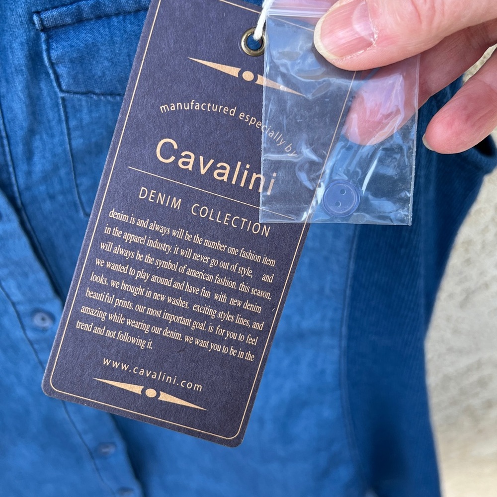 Cavalini Blue Denim Embroidered Sleeveless Top Western Boho Button Front NWT L - Picture 8 of 8